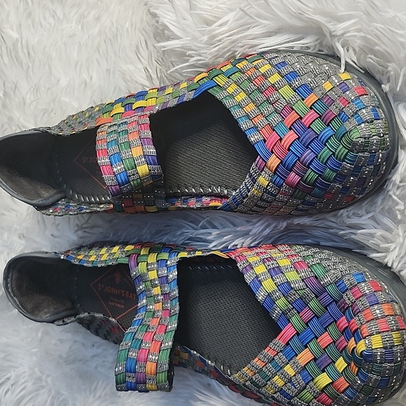 New Bernie Mev. Multi Color Mary Jane Shoes with Artistic Woven Design - Picture 1 of 4